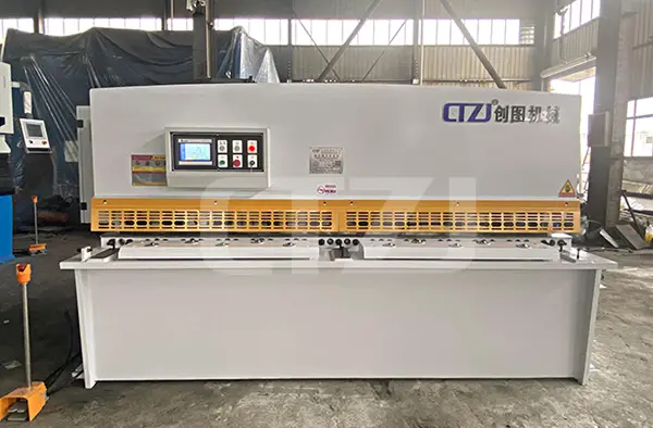 QC12Y-6X2500液压摆式剪板机(2)