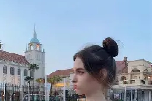 内娱教母琼瑶渣女一个？